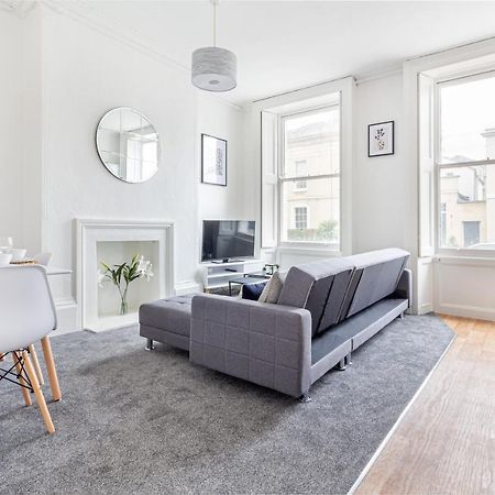 Host & Stay - Montpellier Villa Apartment Cheltenham Eksteriør bilde